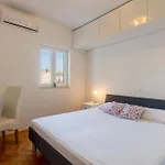 Apartman Lovli